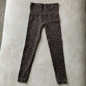 SPANX Look At Me Now Gray Black brown Leopard Print Leggings - Size XS